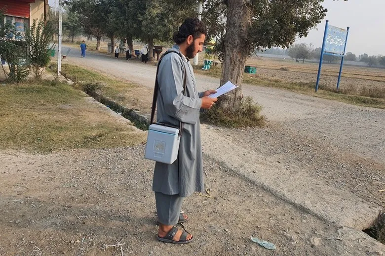 The Efforts of a Dedicated Volunteer to Prevent Polio
