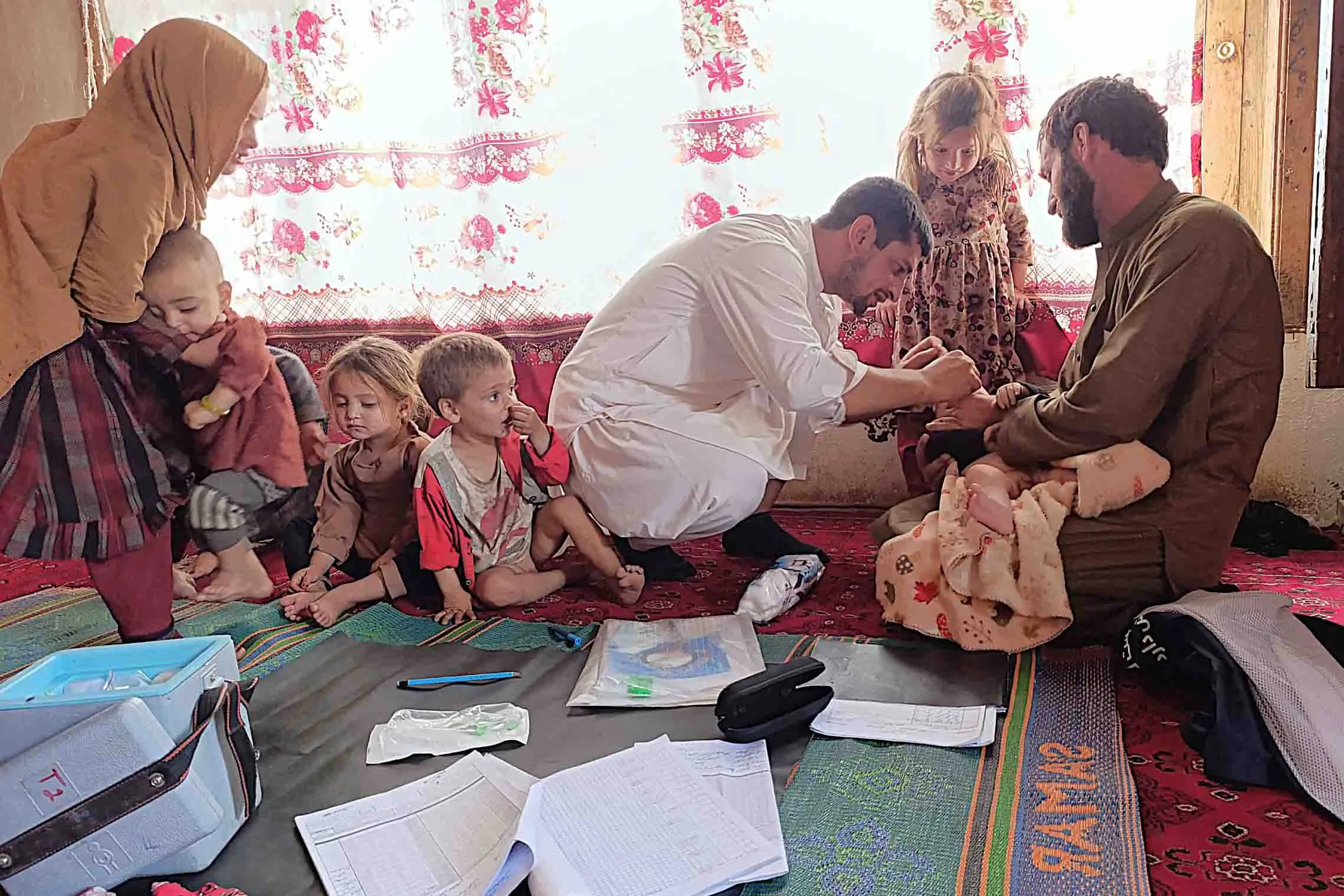 On rough paths, to every child